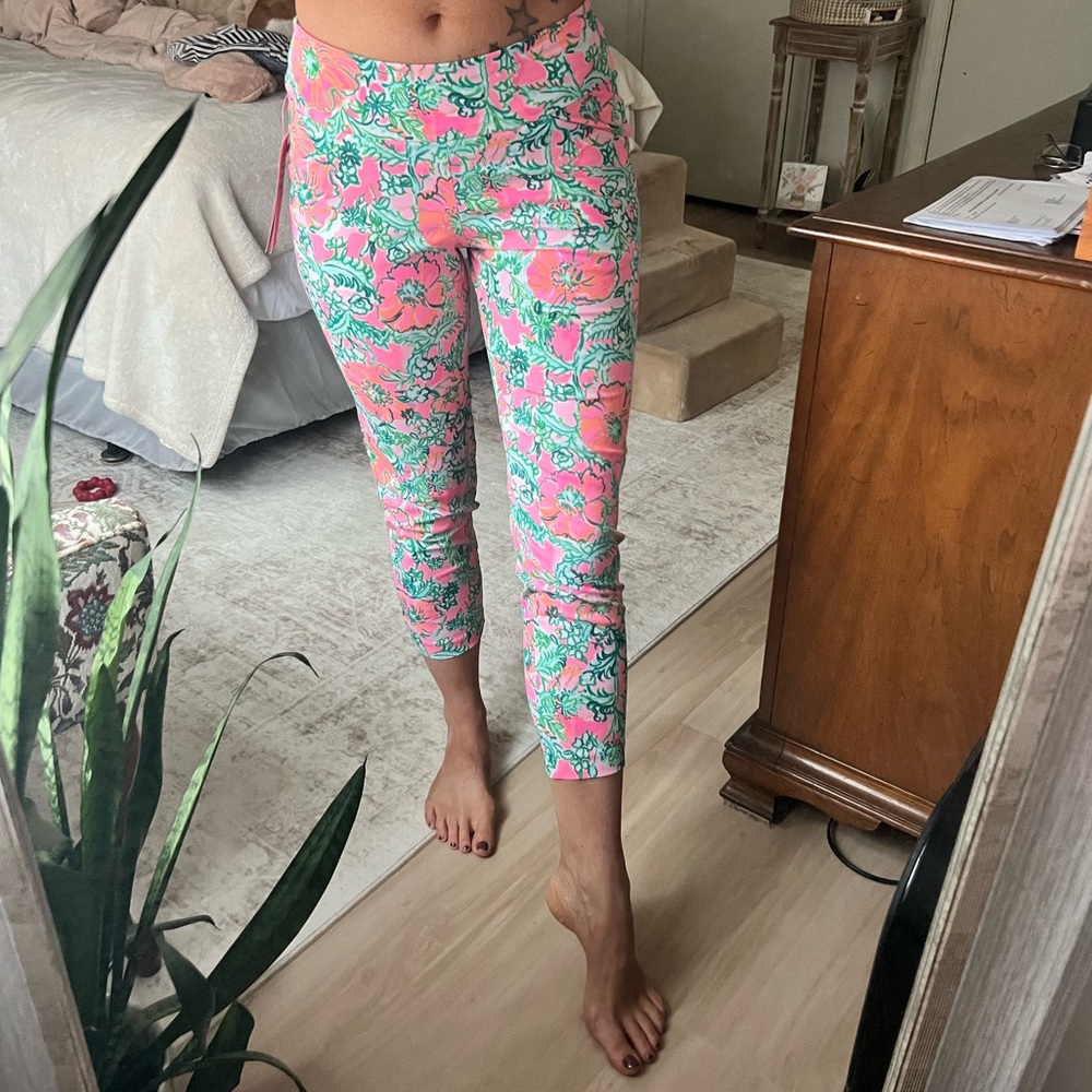 Lilly Pulitzer Pink and Green Cropped Pants